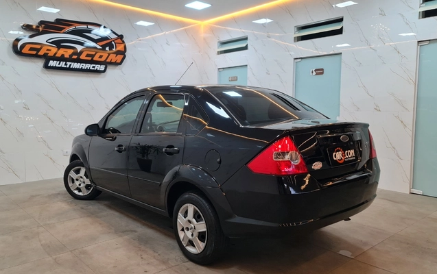 imagem-https://www.socarrao.com.br/sc-vehicle-images-prod/3629817/1788487006212-MjAyNjA5MDNfMTgwMzM5LmpwZw.jpg