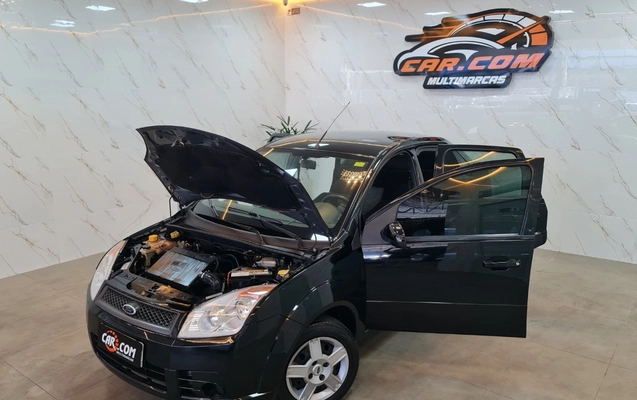 imagem-https://www.socarrao.com.br/sc-vehicle-images-prod/3629817/1788487006785-MjAyNjA5MDNfMTYzMjEzLmpwZw.jpg