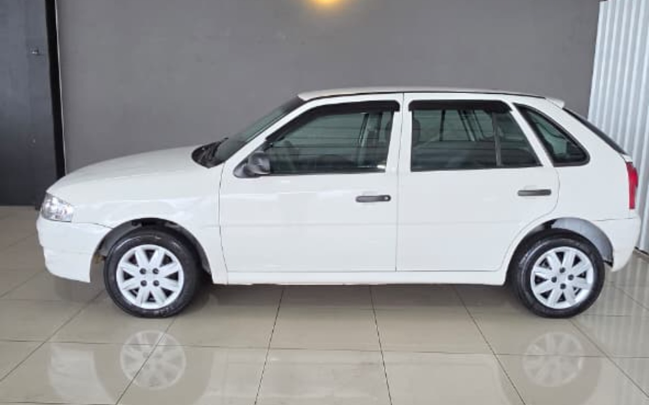 imagem-https://www.socarrao.com.br/sc-vehicle-images-prod/3631080/1788491634300-V2hhdHNBcHAgSW1hZ2UgMjAyNi0wOC0xMSBhdCAxNi40OC4xOCAoMSkuanBlZw.jpeg