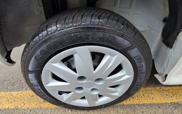 imagem-https://www.socarrao.com.br/sc-vehicle-images-prod/3631080/1788491635013-V2hhdHNBcHAgSW1hZ2UgMjAyNi0wOC0xMSBhdCAxNi40OC4zMSAoMSkuanBlZw.jpeg