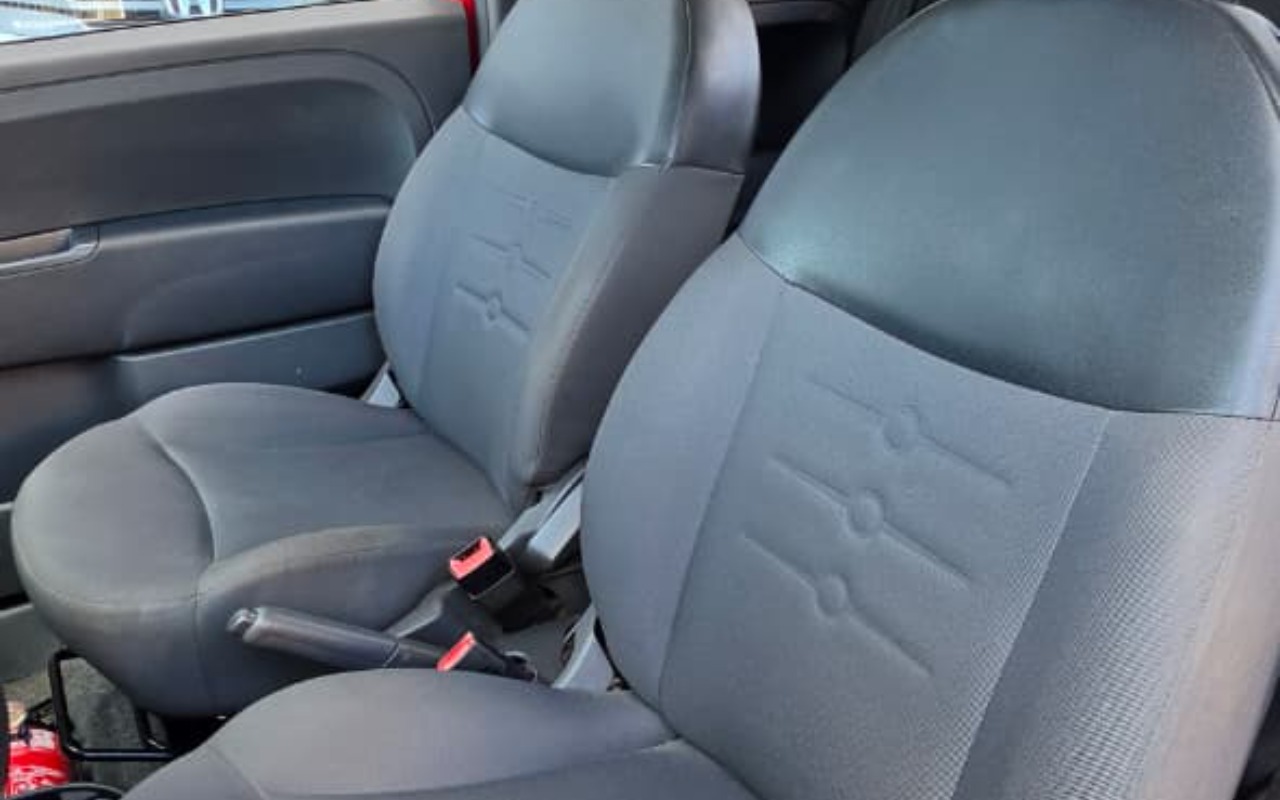 imagem-https://www.socarrao.com.br/sc-vehicle-images-prod/3631596/1788493138712-V2hhdHNBcHAgSW1hZ2UgMjAyNi0wOS0wMiBhdCAxNi4xNC40NiAoMSkuanBlZw.jpeg