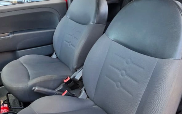 imagem-https://www.socarrao.com.br/sc-vehicle-images-prod/3631596/1788493138712-V2hhdHNBcHAgSW1hZ2UgMjAyNi0wOS0wMiBhdCAxNi4xNC40NiAoMSkuanBlZw.jpeg