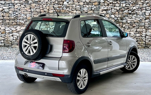 imagem-https://www.socarrao.com.br/sc-vehicle-images-prod/3637889/1788515735711-SU1HXzE4MTAuanBn.jpg