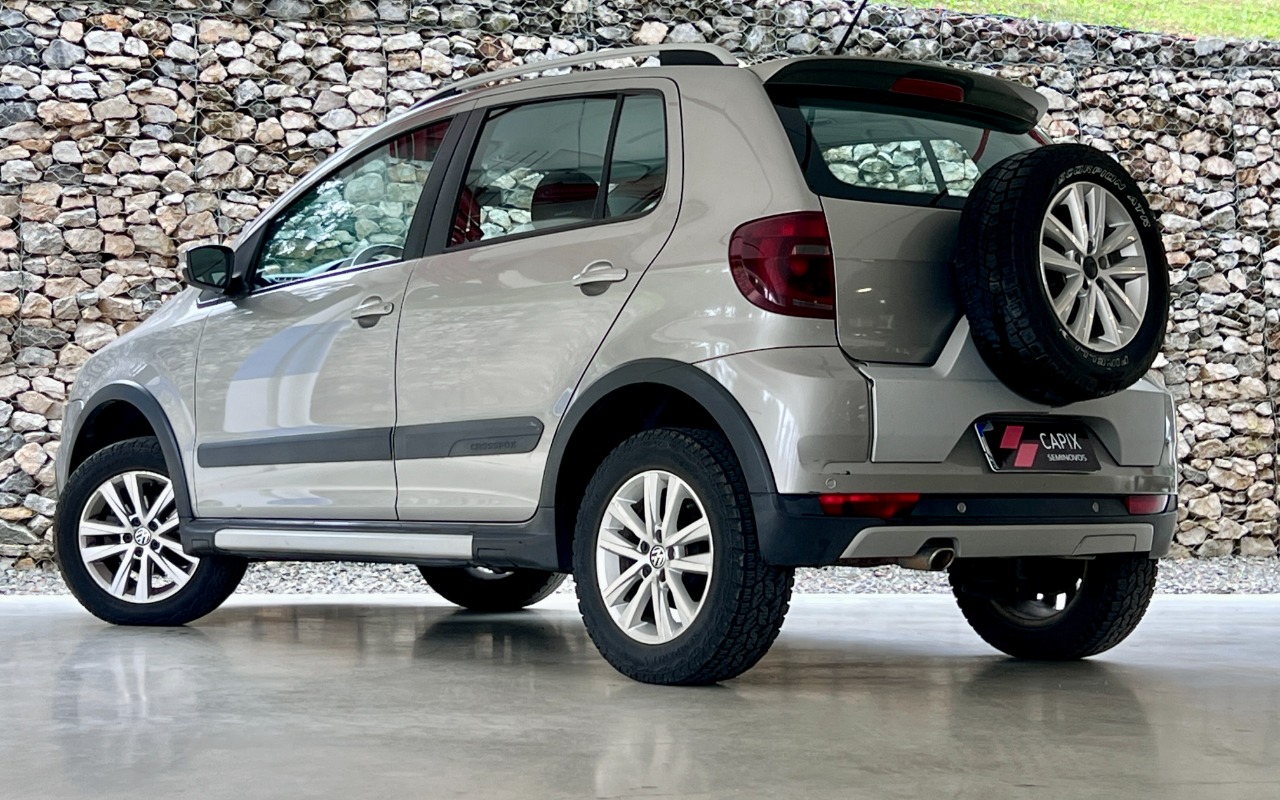imagem-https://www.socarrao.com.br/sc-vehicle-images-prod/3637889/1788515736231-SU1HXzE4MTYuanBn.jpg