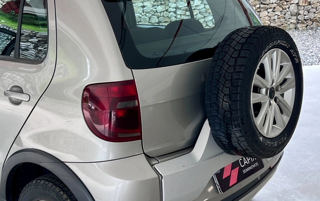 imagem-https://www.socarrao.com.br/sc-vehicle-images-prod/3637889/1788515736353-SU1HXzE4MTcuanBn.jpg