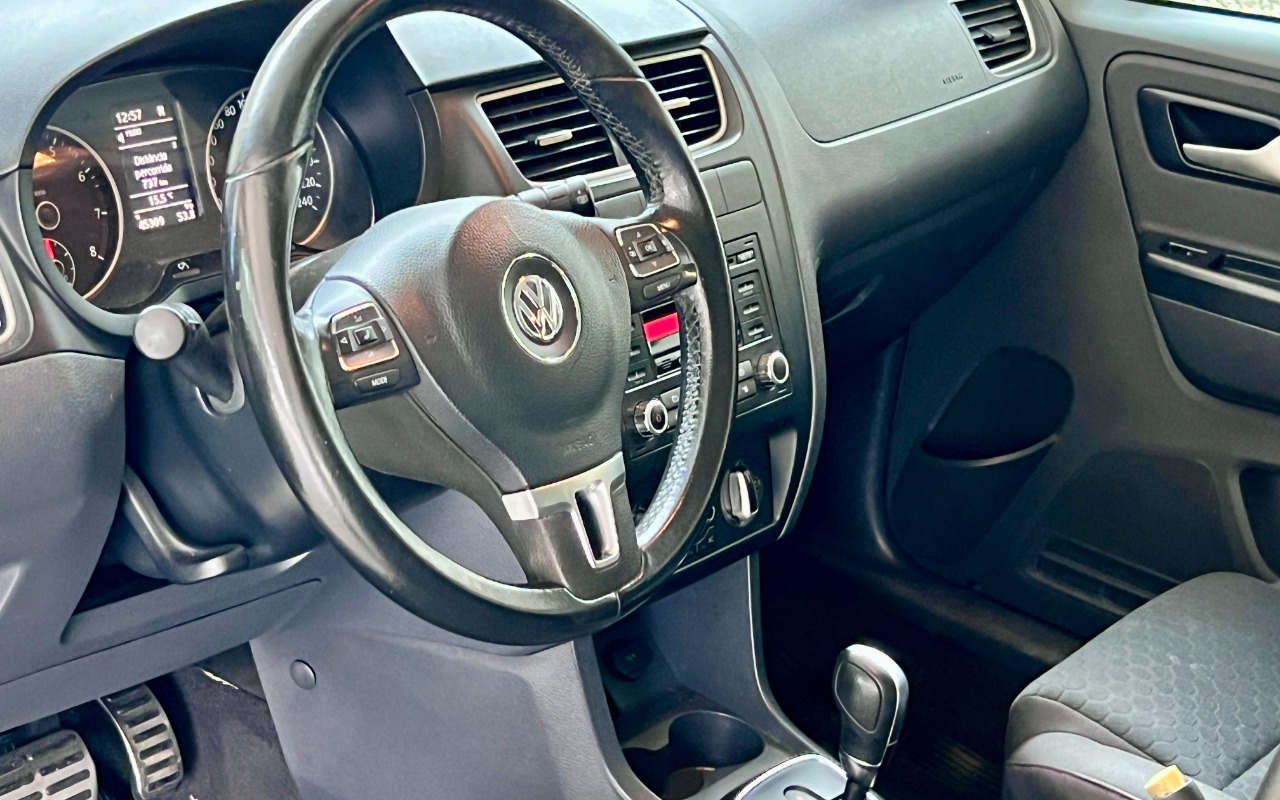 imagem-https://www.socarrao.com.br/sc-vehicle-images-prod/3637889/1788515736594-SU1HXzE4MjEuanBn.jpg