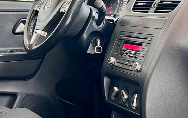 imagem-https://www.socarrao.com.br/sc-vehicle-images-prod/3637889/1788515736883-SU1HXzE4MjguanBn.jpg