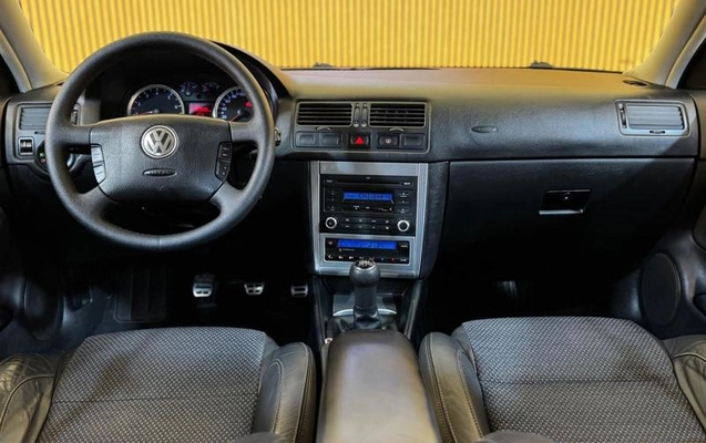 imagem-https://www.socarrao.com.br/sc-vehicle-images-prod/3637986/1789139513402-8206222_14_B_bdef3edb30.jpeg