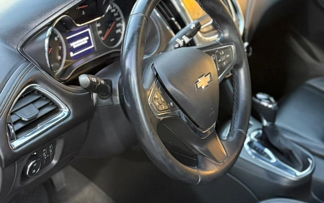 imagem-https://www.socarrao.com.br/sc-vehicle-images-prod/3637992/1788870907234-gb-5e6ec94.jpeg