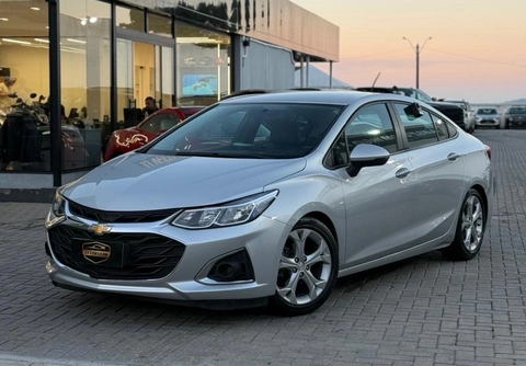 Chevrolet Cruze 2022 Prata — foto 1 de 3