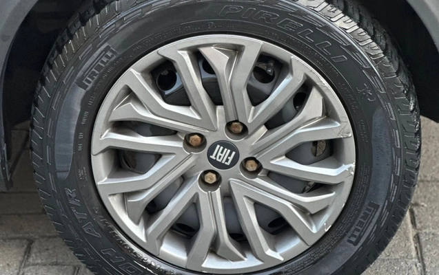 imagem-https://www.socarrao.com.br/sc-vehicle-images-prod/3637998/1789492401076-gb-1027b49.jpeg