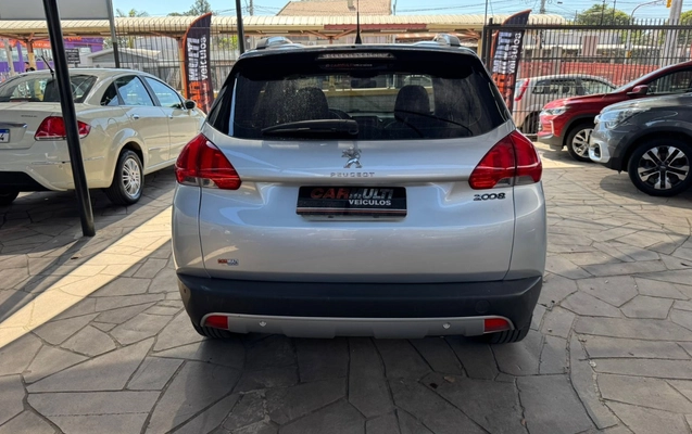 imagem-https://www.socarrao.com.br/sc-vehicle-images-prod/3638002/1788523000418-V2hhdHNBcHAgSW1hZ2UgMjAyNi0wOS0wMyBhdCAxNy4xOS41NCAoNCkuanBlZw.jpeg