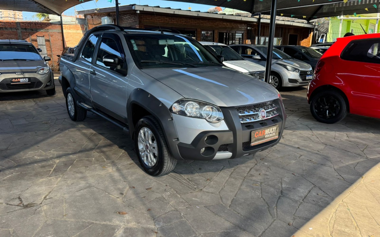 Fiat Strada 2012 Prata — foto 1 de 3