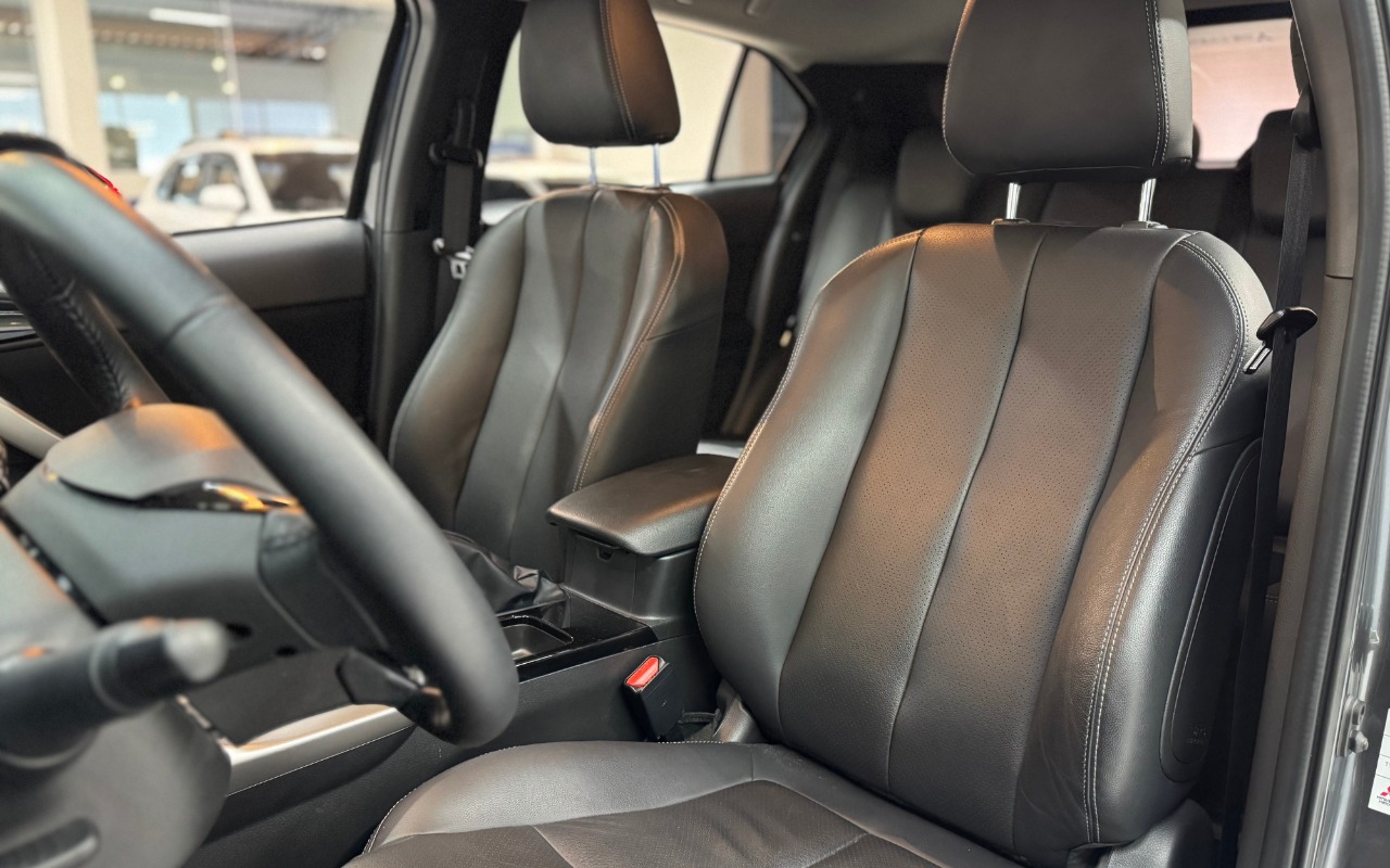 imagem-https://www.socarrao.com.br/sc-vehicle-images-prod/3638047/1788523787467-TUlUU1VCSVNISSBFQ0xJUFNFIFJVU0ggLSAyMDI1IC0gQ0lOWkEgLVNDTzJBODkgKDE0KS5wbmc.png