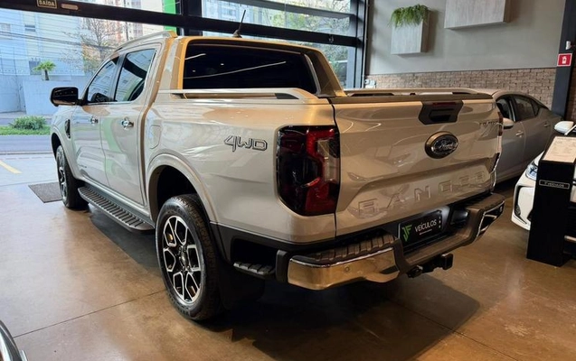 imagem-https://www.socarrao.com.br/sc-vehicle-images-prod/3638189/1788524177711-8449468_7_B_745f67c435.jpeg