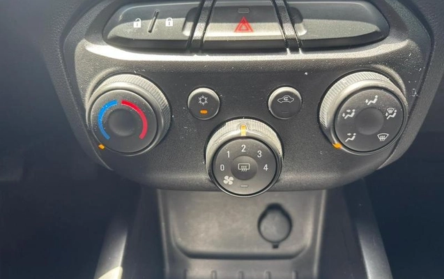 imagem-https://www.socarrao.com.br/sc-vehicle-images-prod/36382/1786135993453-7768277_6_B_71904c06d3.jpeg