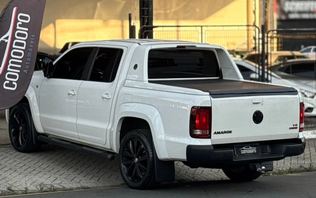 imagem-https://www.socarrao.com.br/sc-vehicle-images-prod/3638254/1788524267881-9_091719.jpg
