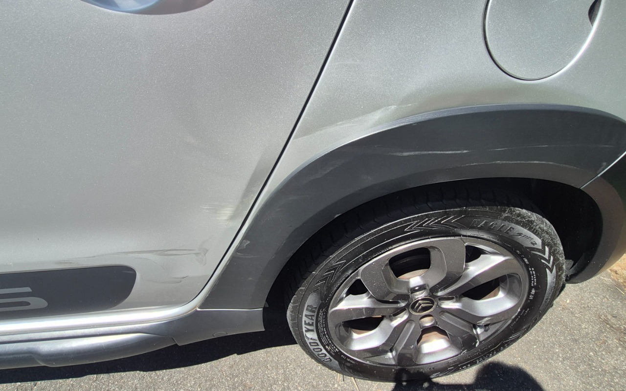 imagem-https://www.socarrao.com.br/sc-vehicle-images-prod/3638320/1788539031835-MjAyNjA5MDJfMTMxODM4LmpwZw.jpg