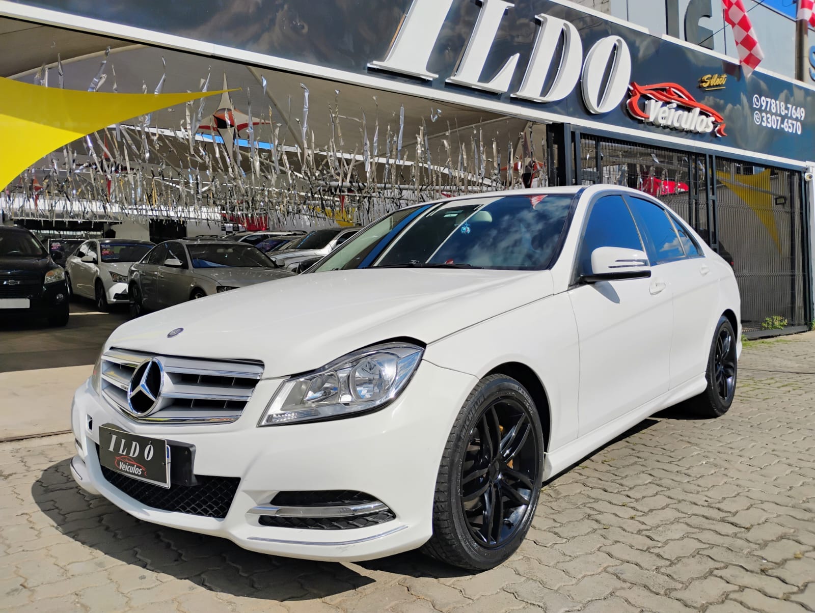 Mercedes-Benz C-180 2013 Branco — foto 1 de 3