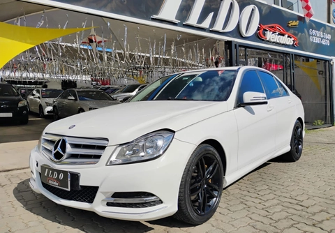 Mercedes-Benz C-180 2013 Branco — foto 1 de 3