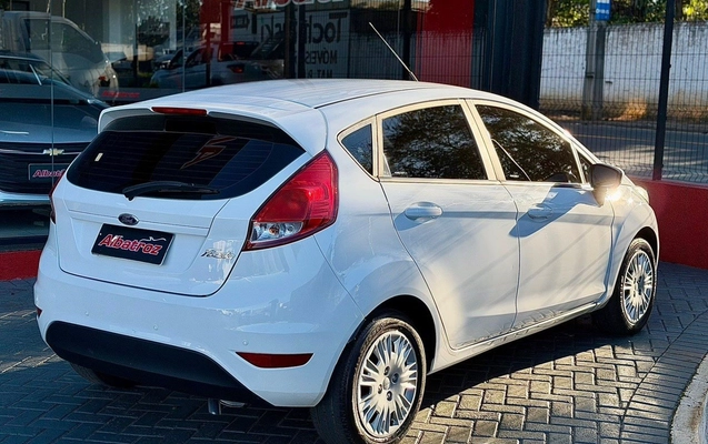 imagem-https://www.socarrao.com.br/sc-vehicle-images-prod/3639047/1788525235285-14_093346.jpg