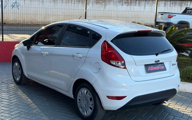 imagem-https://www.socarrao.com.br/sc-vehicle-images-prod/3639047/1788525235286-11_093346.jpg