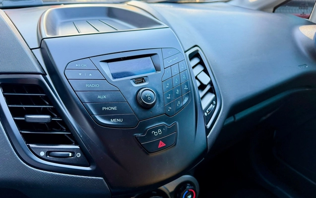 imagem-https://www.socarrao.com.br/sc-vehicle-images-prod/3639047/1788525235287-4_093346.jpg