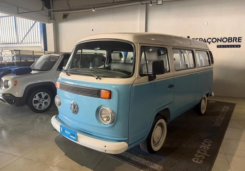 Volkswagen Kombi Escolar 1.6 MPi 2006 Branco — foto 1 de 3