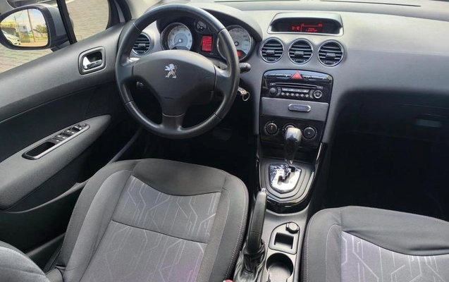 imagem-https://www.socarrao.com.br/sc-vehicle-images-prod/3640128/1789146750263-8448117_10_B_b00b7bc72c.jpeg