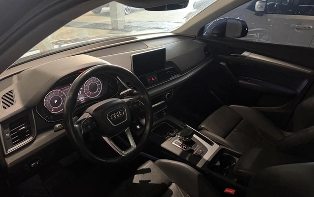 imagem-https://www.socarrao.com.br/sc-vehicle-images-prod/3640431/1788526995677-8449770_6_B_67556ef0ae.jpeg