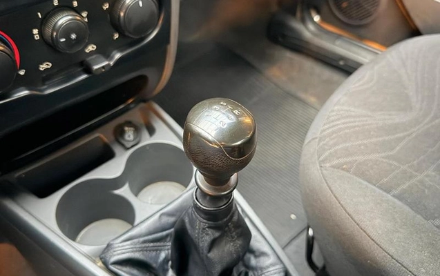 imagem-https://www.socarrao.com.br/sc-vehicle-images-prod/3640521/1789046276677-8440769_0_B_86c6221101.jpeg