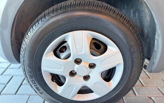 imagem-https://www.socarrao.com.br/sc-vehicle-images-prod/3640521/1789046276678-8440769_15_B_f8a7982139.jpeg