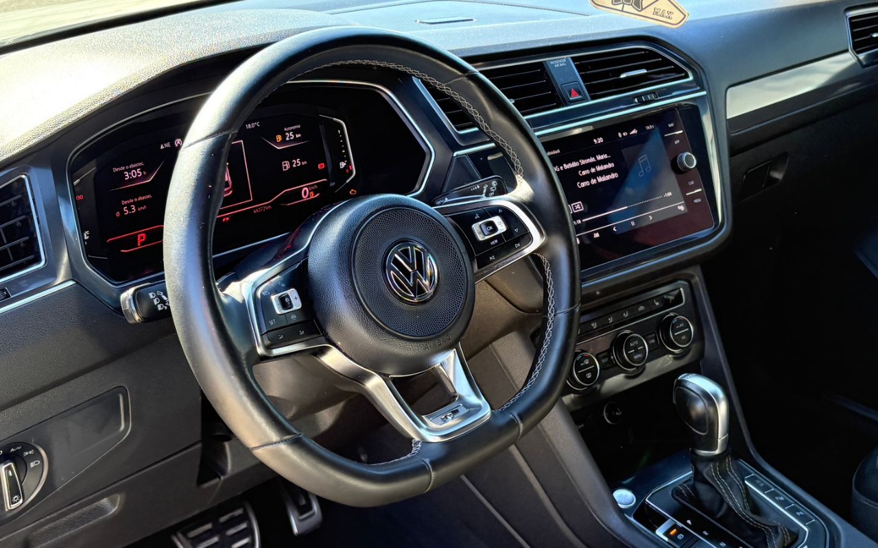 imagem-https://www.socarrao.com.br/sc-vehicle-images-prod/3640541/1788527048940-V2hhdHNBcHAgSW1hZ2UgMjAyNi0wOS0wMyBhdCAxNi4wNy41MS5qcGVn.jpeg