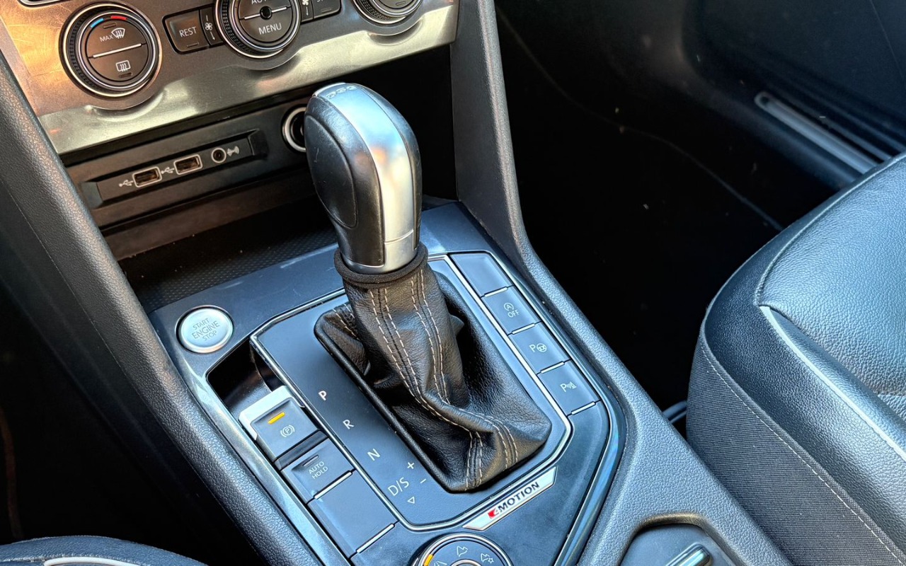 imagem-https://www.socarrao.com.br/sc-vehicle-images-prod/3640541/1788527049675-V2hhdHNBcHAgSW1hZ2UgMjAyNi0wOS0wMyBhdCAxNi4wNy41MSAoMSkuanBlZw.jpeg