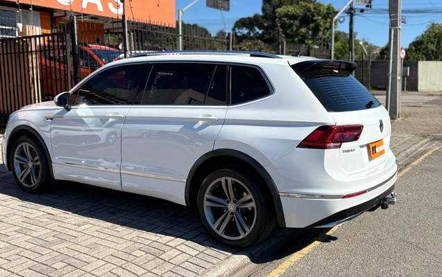 imagem-https://www.socarrao.com.br/sc-vehicle-images-prod/3640541/1788527050533-V2hhdHNBcHAgSW1hZ2UgMjAyNi0wOS0wMyBhdCAxNi4wNy41Ni5qcGVn.jpeg