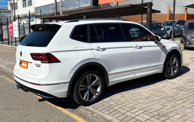imagem-https://www.socarrao.com.br/sc-vehicle-images-prod/3640541/1788527050750-V2hhdHNBcHAgSW1hZ2UgMjAyNi0wOS0wMyBhdCAxNi4wNy41MiAoMikuanBlZw.jpeg