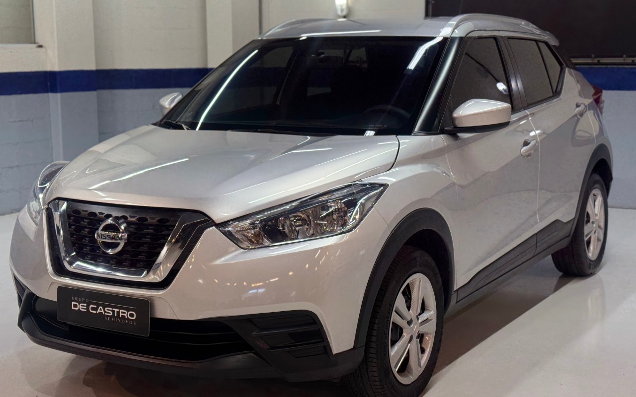 Nissan KICKS 2019 Prata — foto 1 de 3