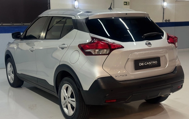 imagem-https://www.socarrao.com.br/sc-vehicle-images-prod/3640626/1788527134076-TklTU0FOIEtJQ0tTIFMgLSAyMDE5IC0gUFJBVEEgLSBCQ0E4SjA5ICg0KS5wbmc.png