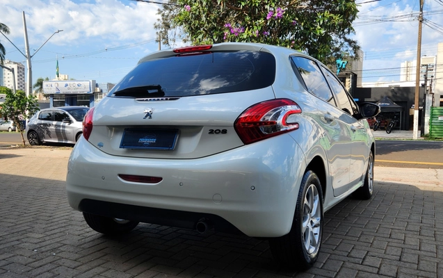 imagem-https://www.socarrao.com.br/sc-vehicle-images-prod/3640667/1788527179756-cffa4954-cc2b-46c6-8a26-7c6d552dee2f.jpg