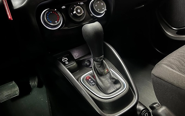 imagem-https://www.socarrao.com.br/sc-vehicle-images-prod/3640869/1789570801013-59a1d45b-bcb8-4106-a3c5-3b7a2fb1f9af.jpg