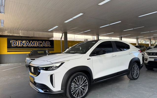 imagem-https://www.socarrao.com.br/sc-vehicle-images-prod/3640976/1788527729617-OC5qcGVn.jpeg