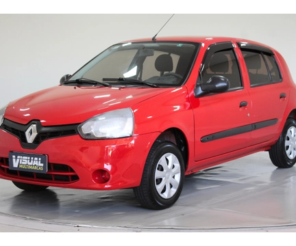 Renault Clio 2015 Vermelho — foto 1 de 3