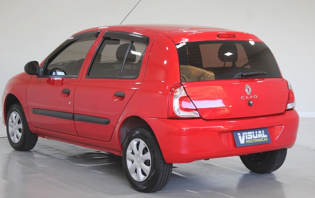 imagem-https://www.socarrao.com.br/sc-vehicle-images-prod/3641004/1788527789050-5_101601.jpg