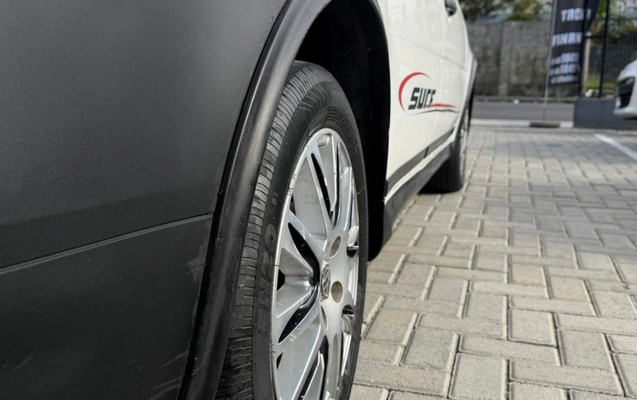 imagem-https://www.socarrao.com.br/sc-vehicle-images-prod/3641006/1788527792027-V2hhdHNBcHAgSW1hZ2UgMjAyNi0wOS0wNCBhdCAwOC40Ny41MS5qcGVn.jpeg