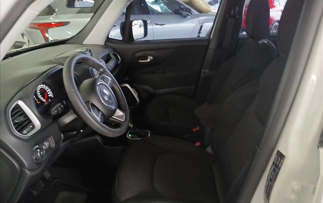 imagem-https://www.socarrao.com.br/sc-vehicle-images-prod/3641036/1788527918907-c25a68a7-5d68-4022-95fa-3c0298883b7320260904101207.jpeg