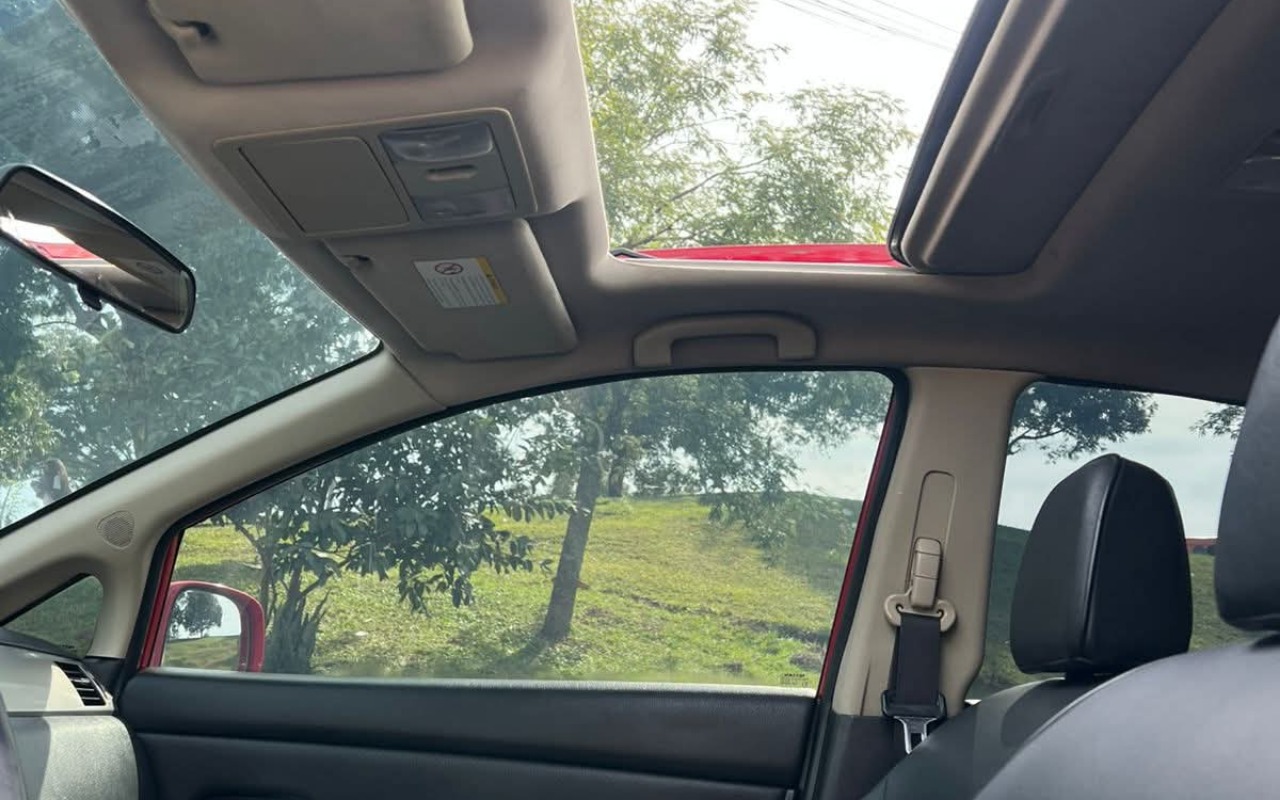 imagem-https://www.socarrao.com.br/sc-vehicle-images-prod/3641062/1788527987193-MzMwMDIwZDgtZDIyMC00MGMzLTk4OTAtZTM5ZjM1OTIxNmI2LmpwZw.jpg