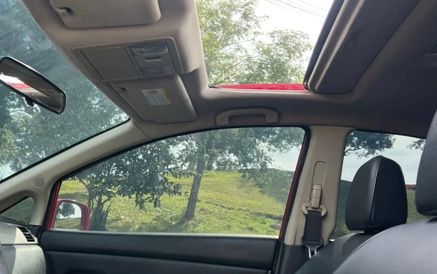 imagem-https://www.socarrao.com.br/sc-vehicle-images-prod/3641062/1788527987193-MzMwMDIwZDgtZDIyMC00MGMzLTk4OTAtZTM5ZjM1OTIxNmI2LmpwZw.jpg