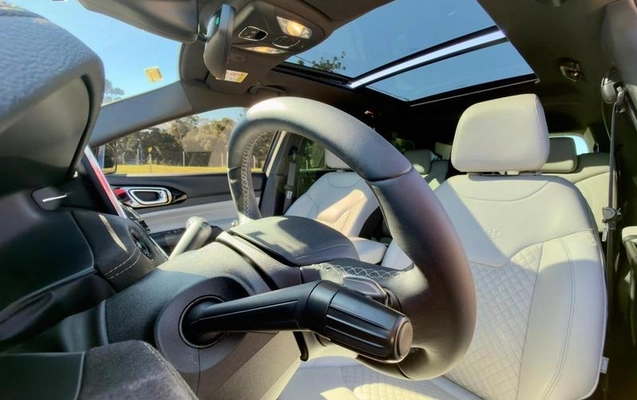 imagem-https://www.socarrao.com.br/sc-vehicle-images-prod/3641140/1791984705196-8440856_27_B_ab743a73de.jpeg