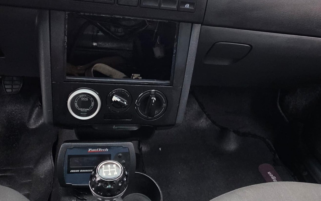 imagem-https://www.socarrao.com.br/sc-vehicle-images-prod/3641189/1788528435262-V2hhdHNBcHAgSW1hZ2UgMjAyNi0wOC0xNCBhdCAxNS40Ny4zOCAoMSkuanBlZw.jpeg