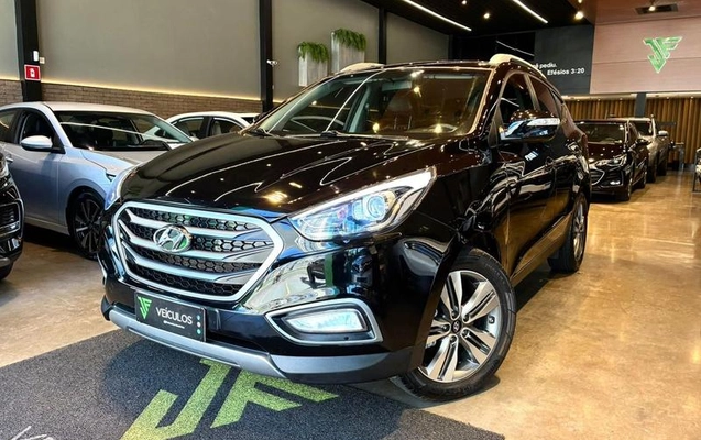 imagem-https://www.socarrao.com.br/sc-vehicle-images-prod/3641411/1788528791445-8449861_6_B_16fa78111c.jpeg
